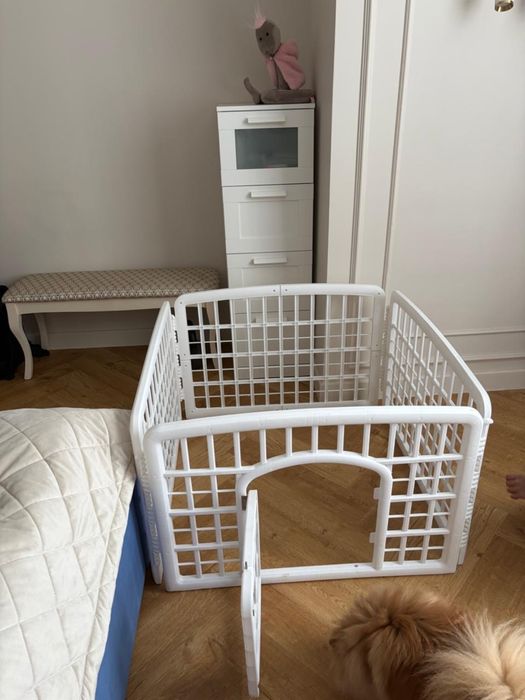 Вольер (домик для собаки) в хорошем состоянии