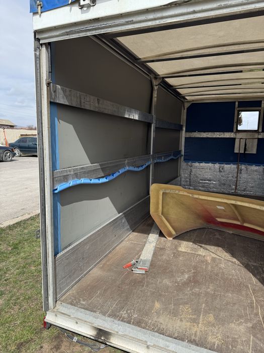 Алуминиева Каросерия с Падащ Борд от Iveco Daily