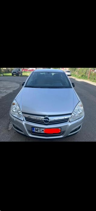 Vând Opel Astra,proprietar,acte la zi