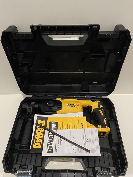 Перфоратор DeWALT DCH133NT 18V XR Brushless / Безчетков 2,6j + Куфар