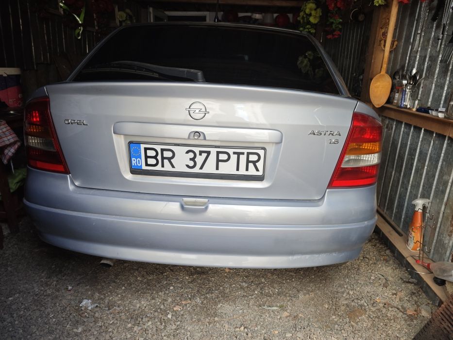 Vând Opel Astra g