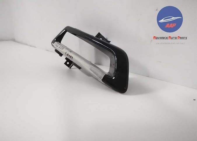 Ornament Grila Proiector stanga  Land Rover  Discovery Sport  1 [2014