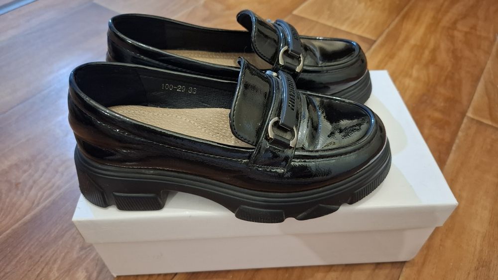 Туфли лакированные