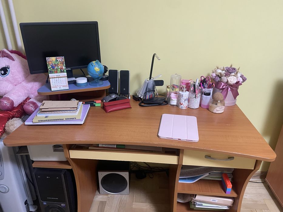 Обзавеждане за тинейджърска стая