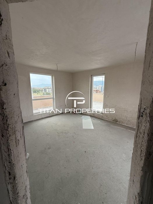 Продава се Двустаен апартамент в Пловдив, Остромила - 222 кв.м за 879 €/кв.м - Снимка #2