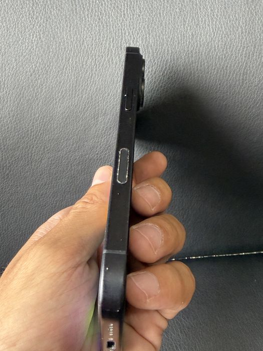 Прдам Iphone 16 128gb