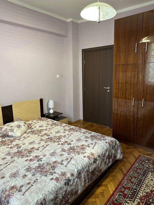 Двустаен апартамент в ж.к. Горна Баня.