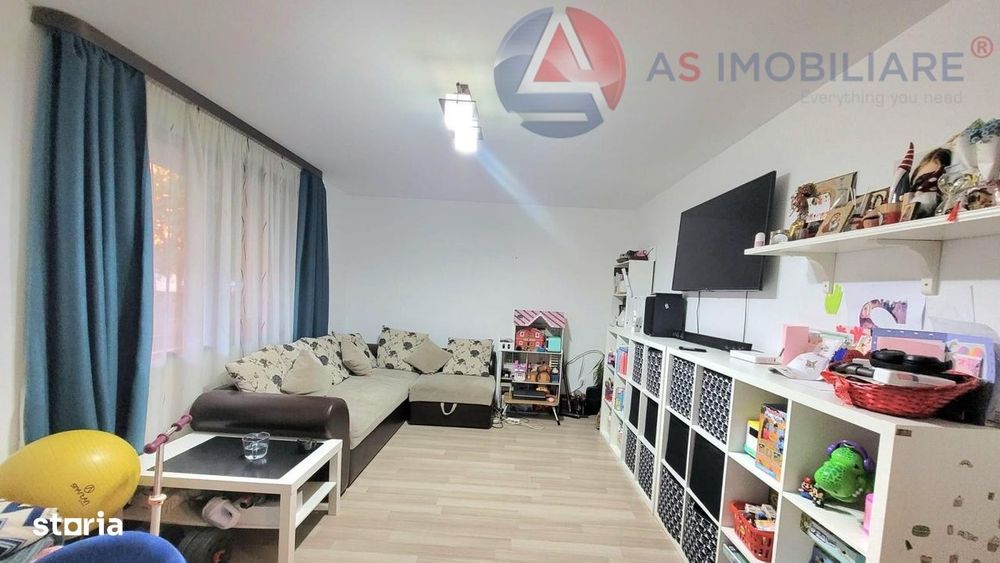 Apartament modern cu 2 camere, parcare inclusă, Tractoru – Zona Coresi