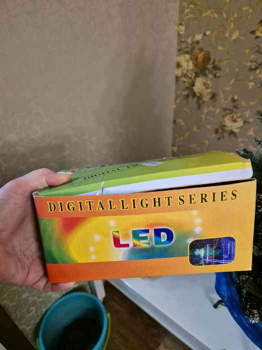 Продам гирлянда дождь 3м 5.500 т