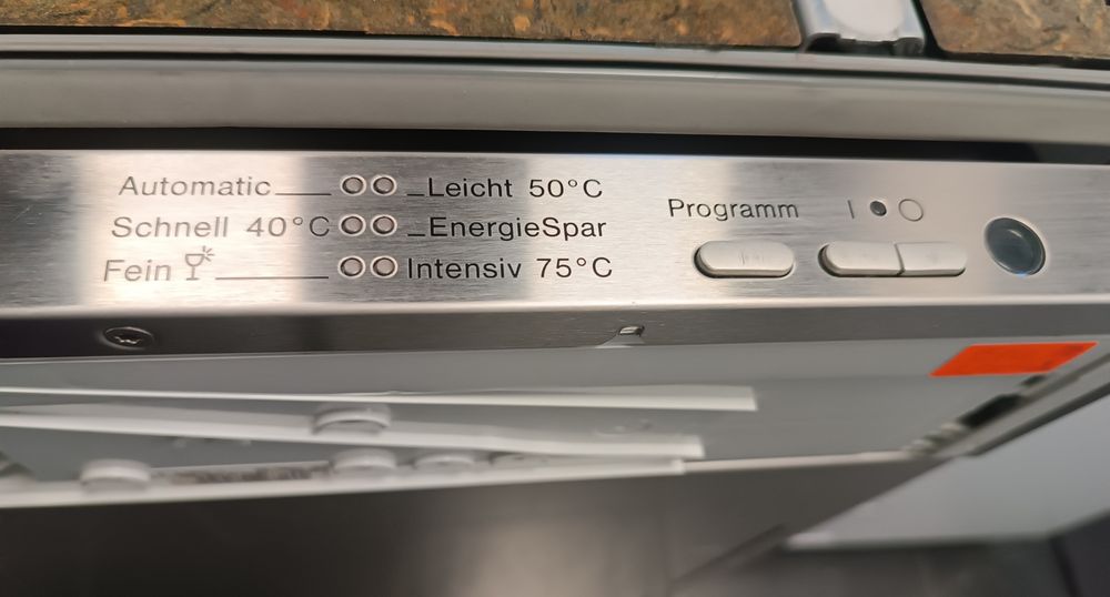 Съдомиялна машина MIELE за пълно вграждане