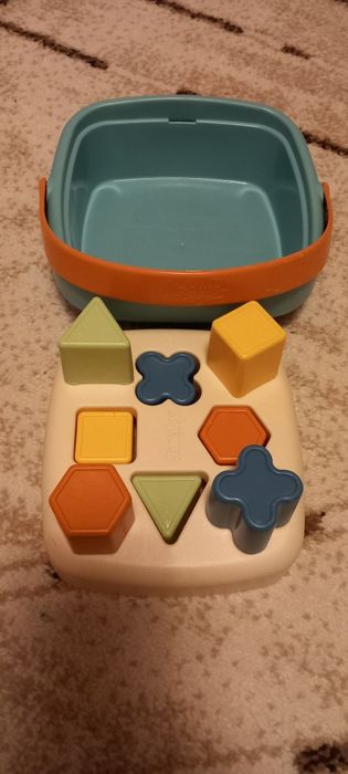 Играчки за 12-18м.