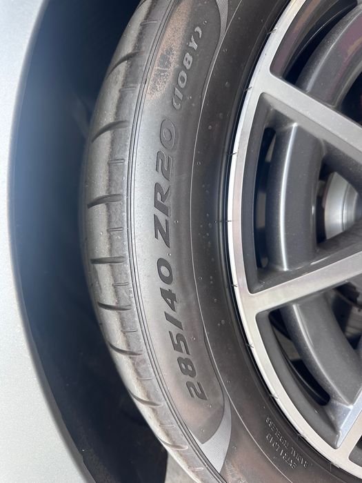 Джанти 20" с гуми за S63AMG W223, неразличими от нови.
