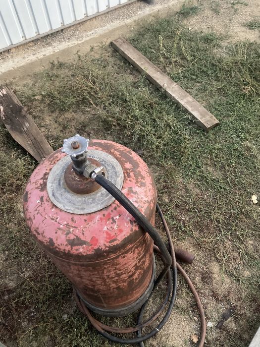 Продам Газ баллон