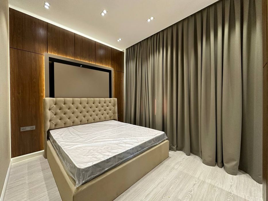 Аренда ЖК Dream House 4/10/10 180 м2