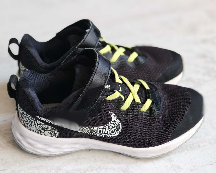 Детски маратонки Nike