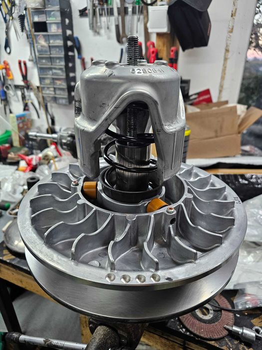 CAN AM MAVERICK R/X3 - Части,тунинг,диагностика и сервиз