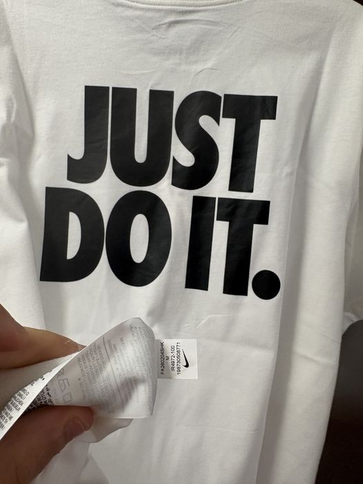 Tricou Nike