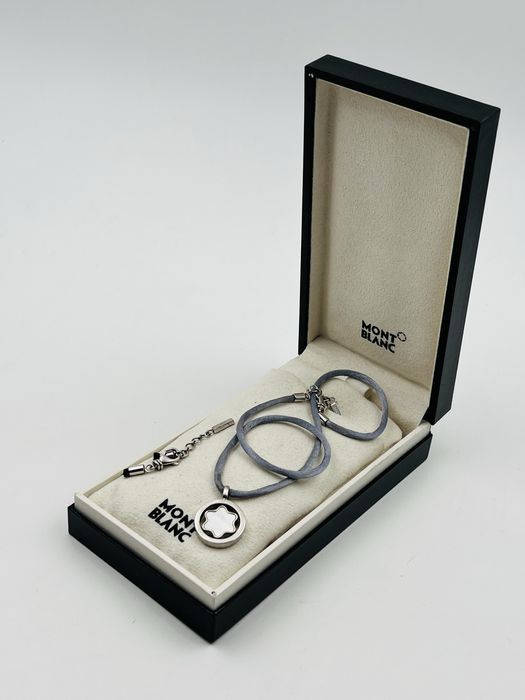 Montblanc сребърно дамско колие 925