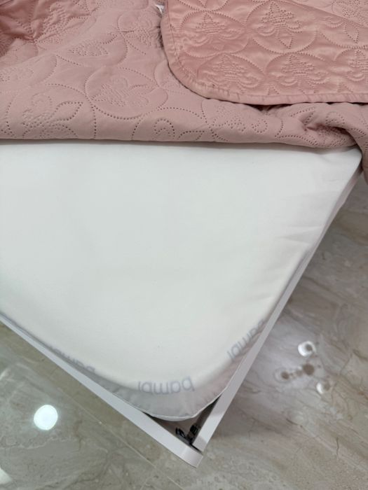 Легло    .      .