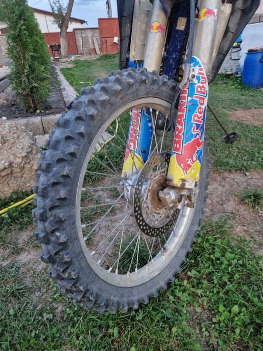 Vând yamaha  yzf 250, 4 t