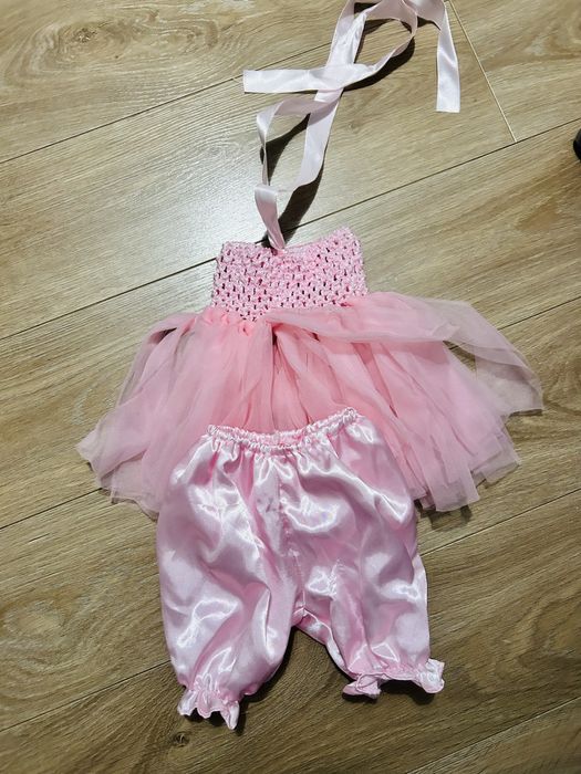 Кукла , количка , кошара