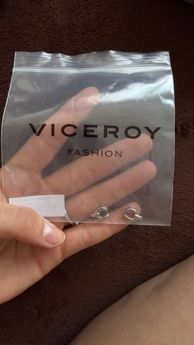 Дамски часовник Viceroy 40668 – оригинален, кутия и документи