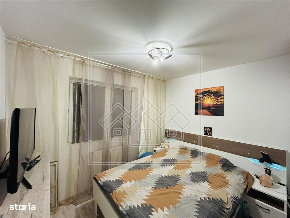 Ap decomandat, 3 camere, 2 balcoane - Cisnadie