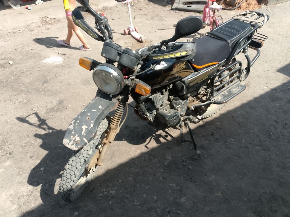 200 куб мото сатлад