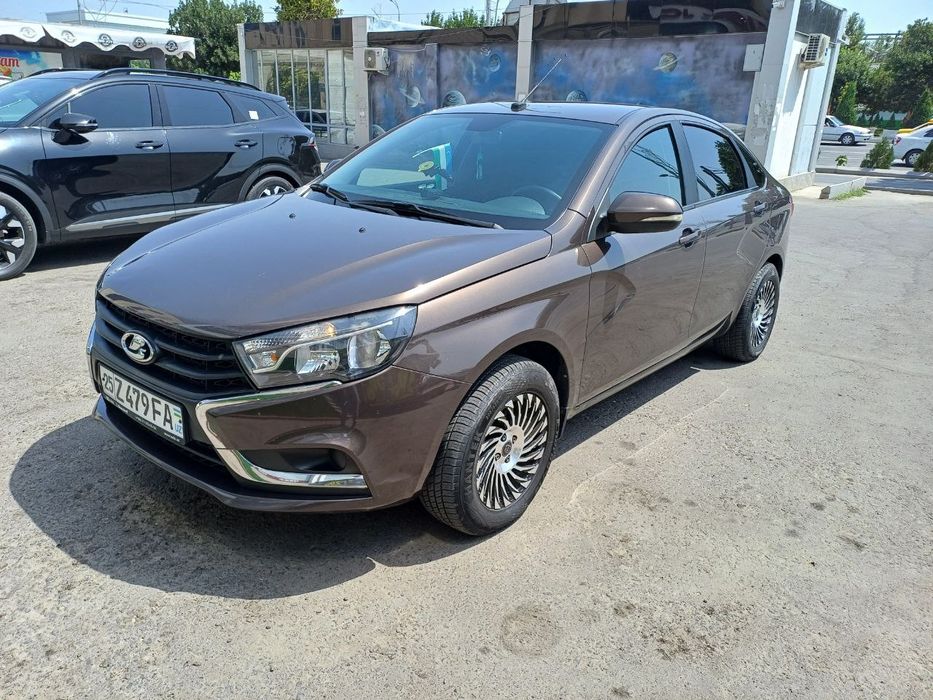 Lada vesta sotiladi