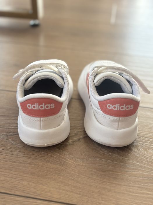 Детски обувки Adidas