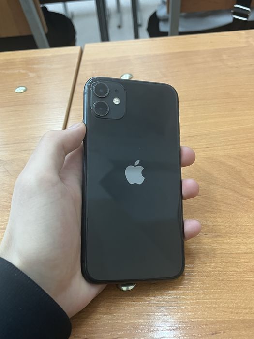 iPhone 11 black 128 Gb