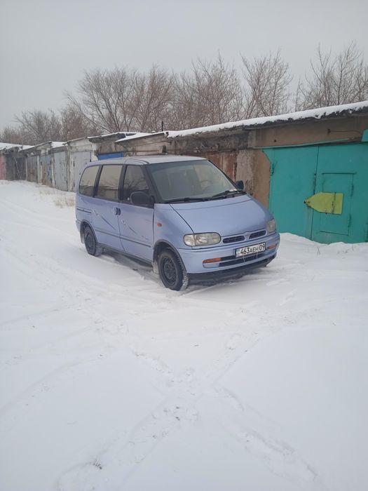 Нисан сирена миневен 1994 г