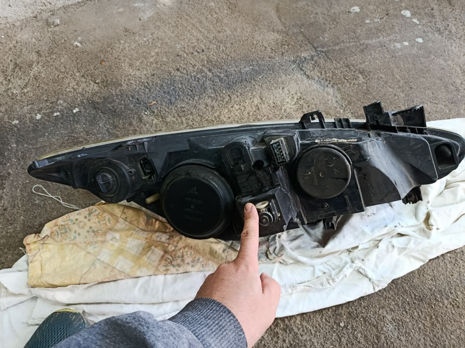 Фарове за Пежо 307