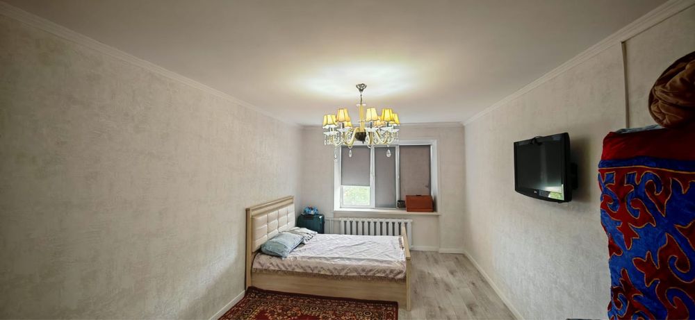 Продам 4х комнатную квартиру