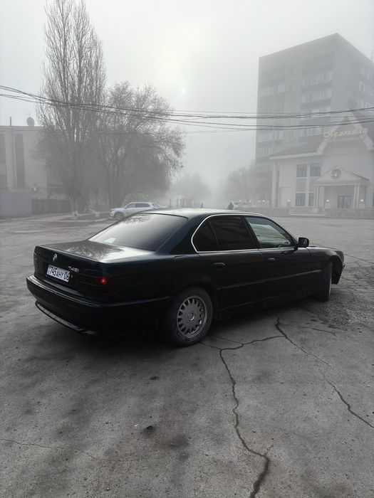 Продается BMW e38