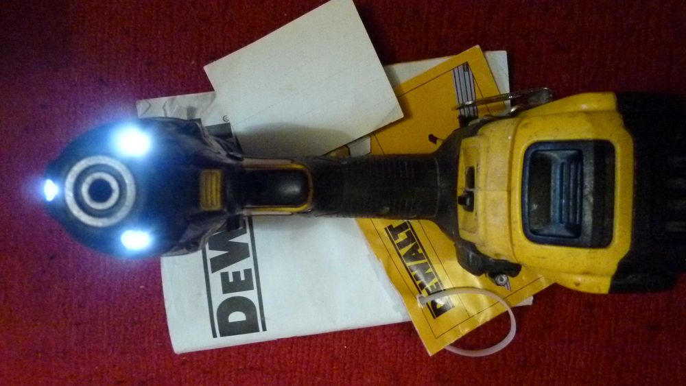 ударен винтоверт DeWalt DCF895 18V IMPACT DRIVER