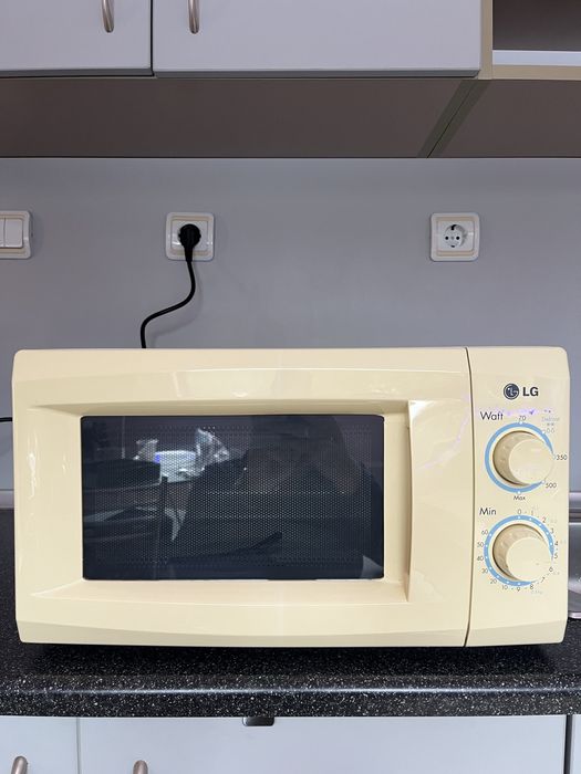 Микровълнова печка LG