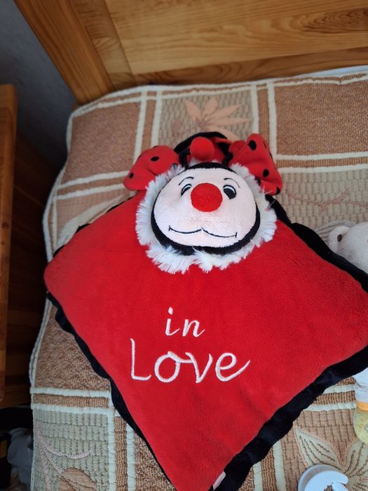 Плюшени играчки за бебе