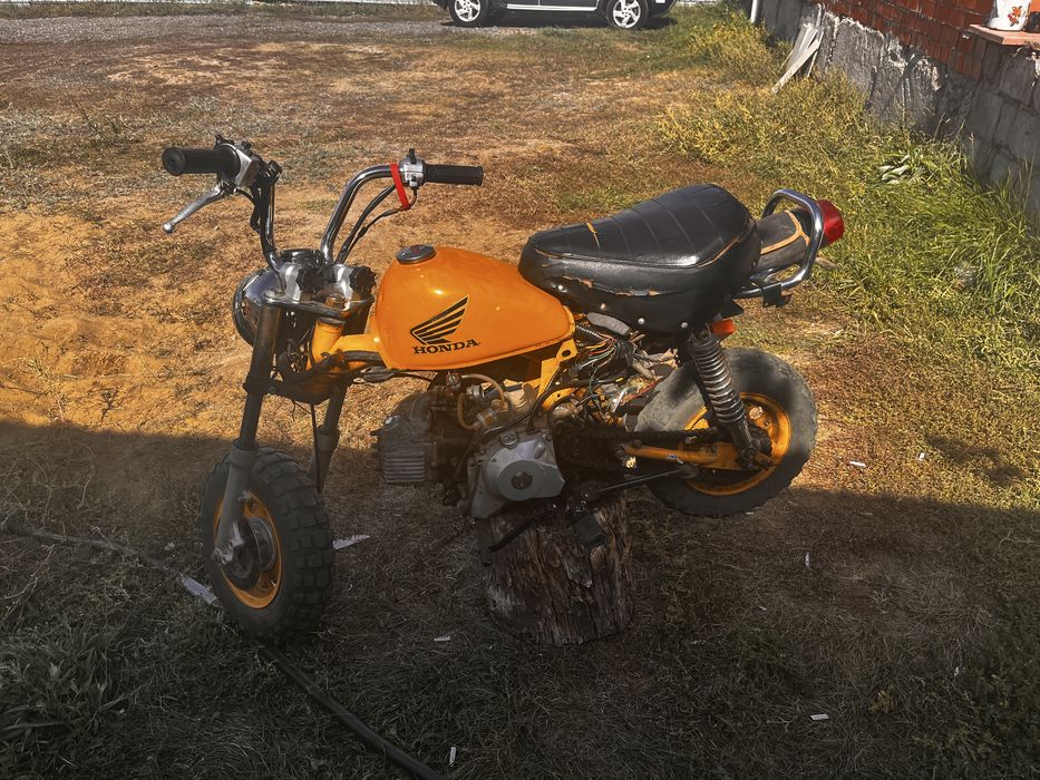Honda mankey 125