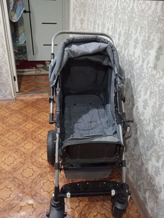Срочно продам коляску