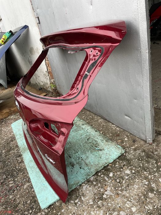 Заден капак багажник за Toyota Corolla Cross Тойота Корола Крос 2022г-