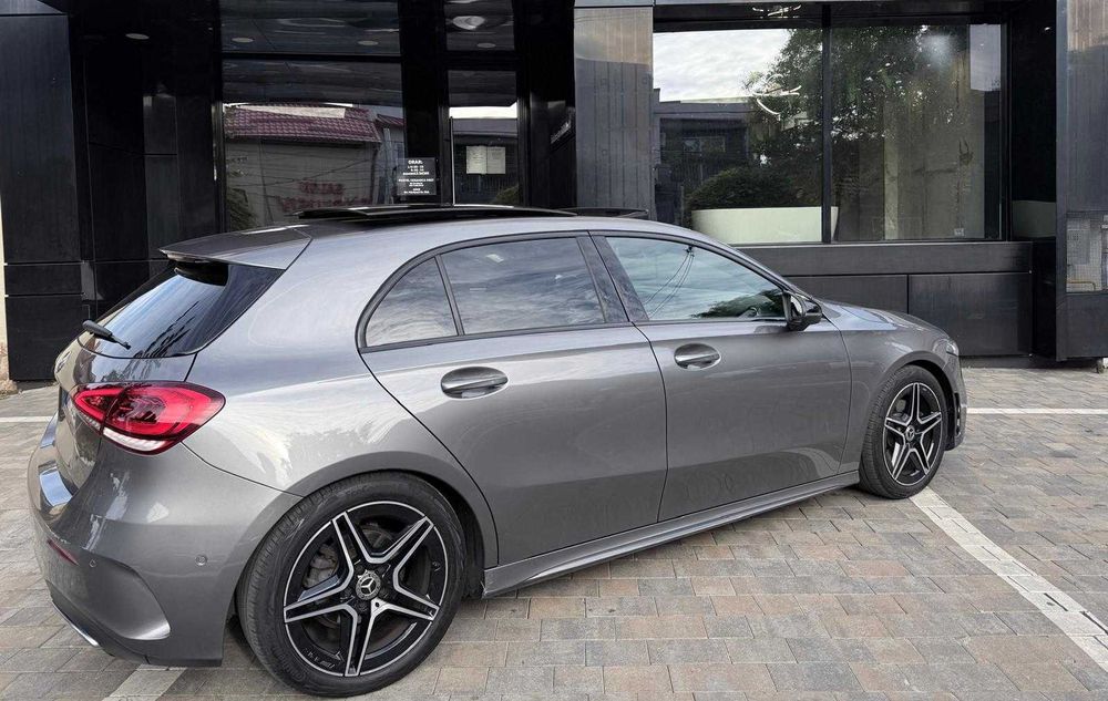 MERCEDES-BENZ A-Class 2019 — imagine 3