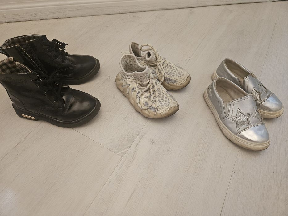 Обувь на 26-27 размер