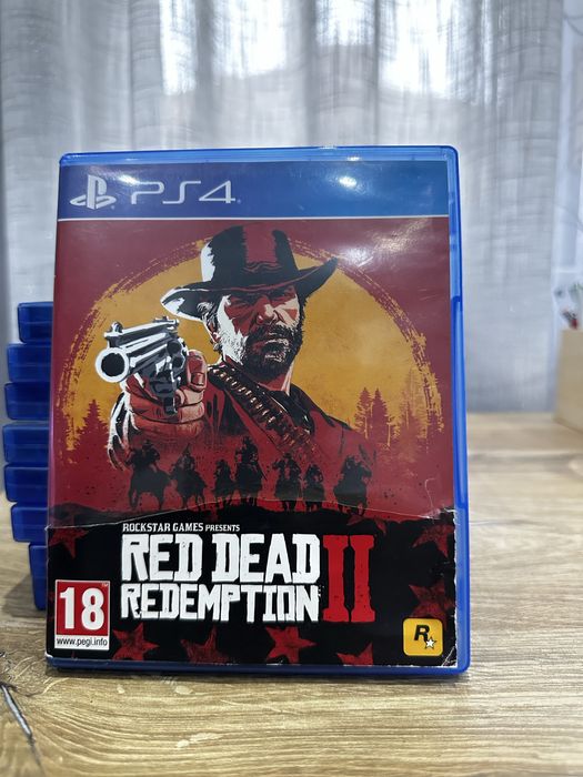 PS4 Slim 500GB + контролер + кабели + 10 оригинални игри