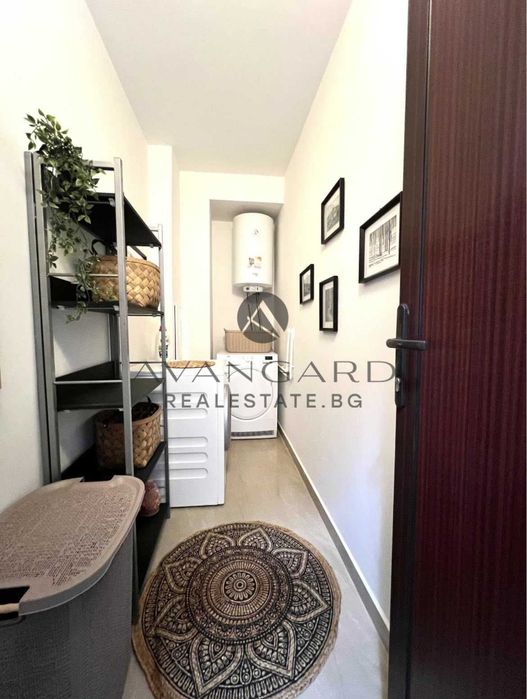 Продава се Тристаен апартамент в Пловдив, Кючук Париж - 95 кв.м за 2053 €/кв.м - Снимка #9