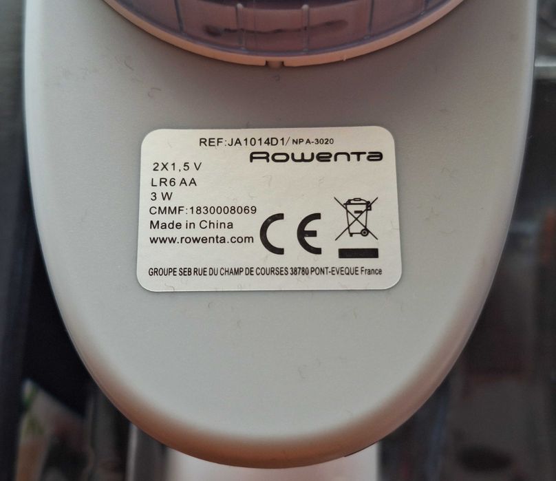 Aparat de indepartat scame (ROWENTA)