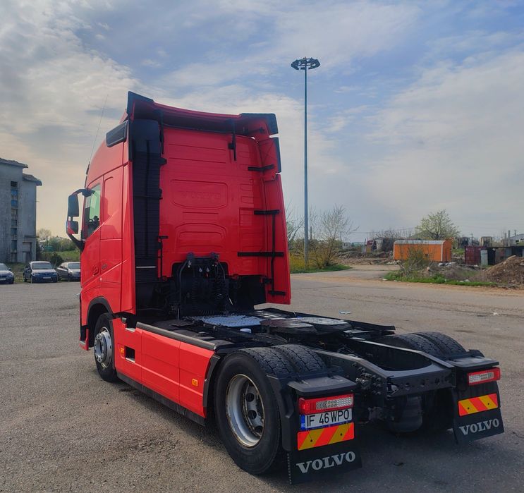Vând Ansamblu Volvo FH500 2018 623.000 km / Semiremorca Krone 2018