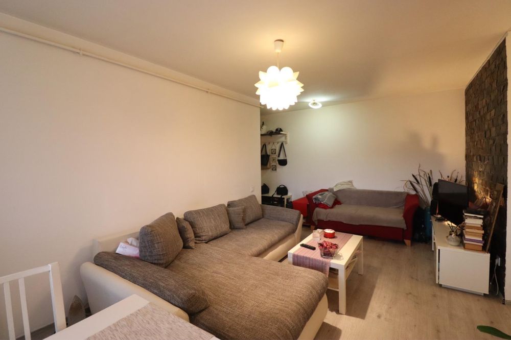 Apartament 3 camere de vânzare – Florești, muzeul apei,  Strada Plopilor | 60 mp | Parter înalt | Parcare