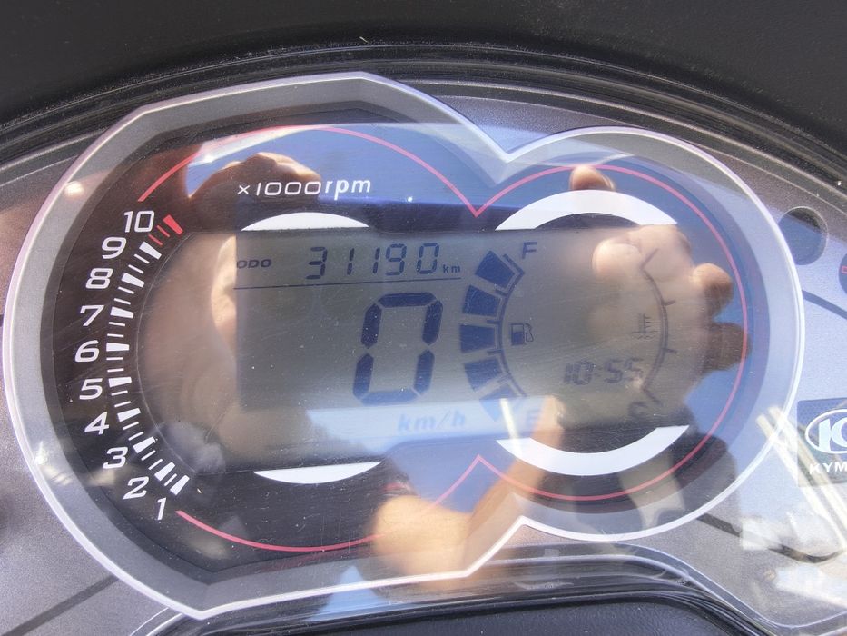 Продавам Kymco  K-XCT 300i