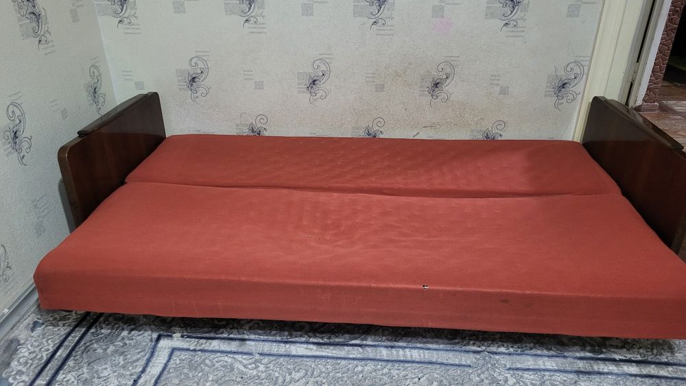 Продаются 2 кресла диван